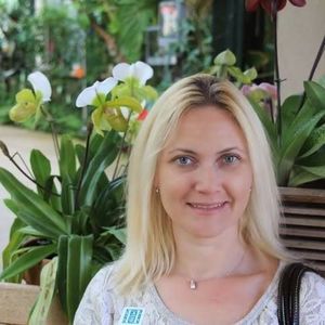 Meet your Posher, Alla